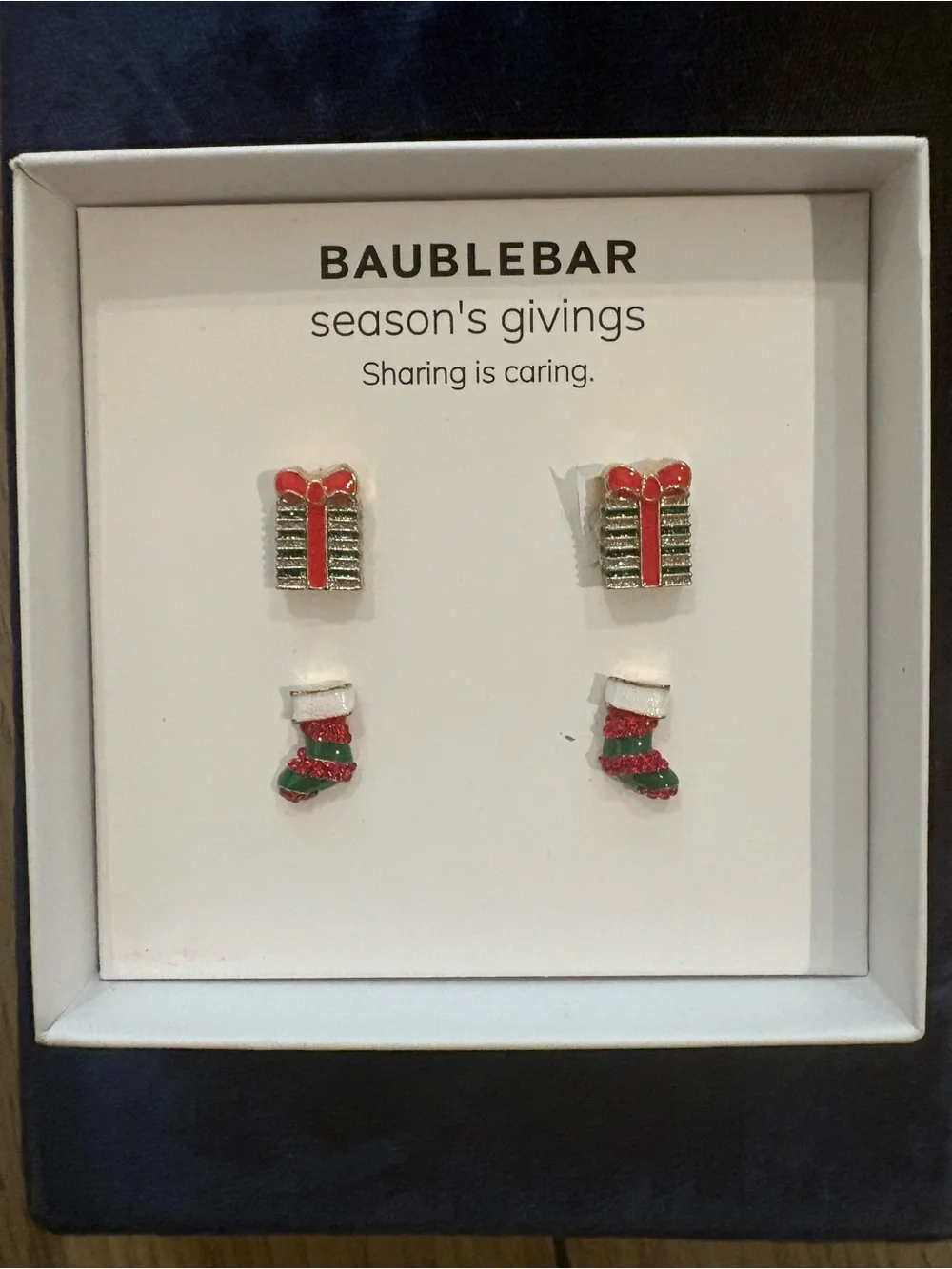 BaubleBar two pairs